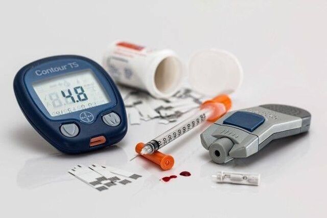 Misuratore di glucosio nel sangue per il diabete